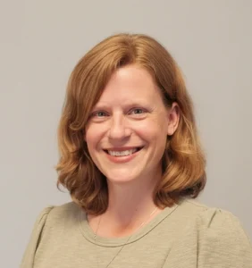 Angela Wagenaar